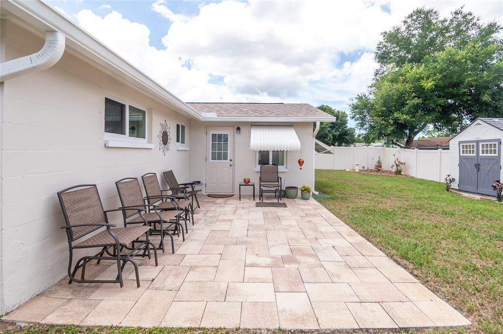 For Sale: $246,000 (2 beds, 1 baths, 1133 Square Feet)