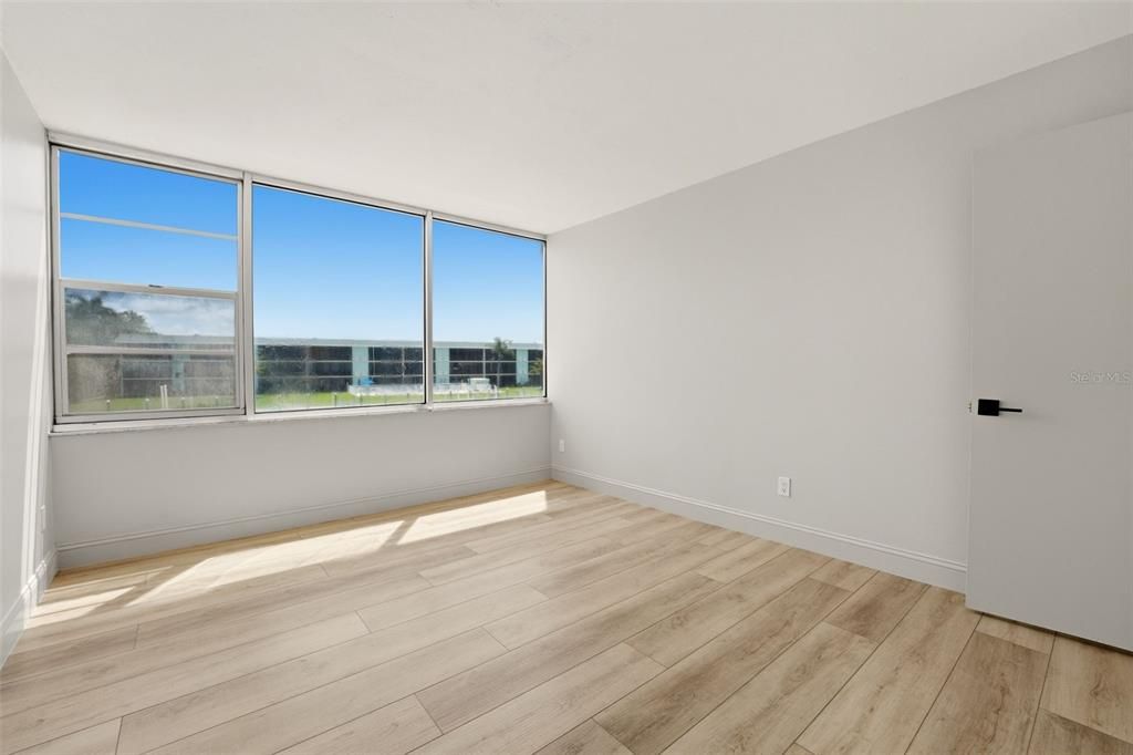 For Sale: $874,999 (3 beds, 2 baths, 1710 Square Feet)