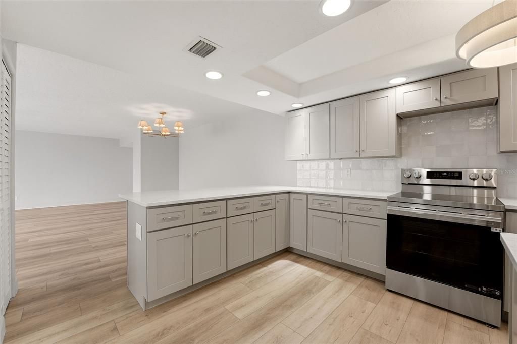 For Sale: $874,999 (3 beds, 2 baths, 1710 Square Feet)