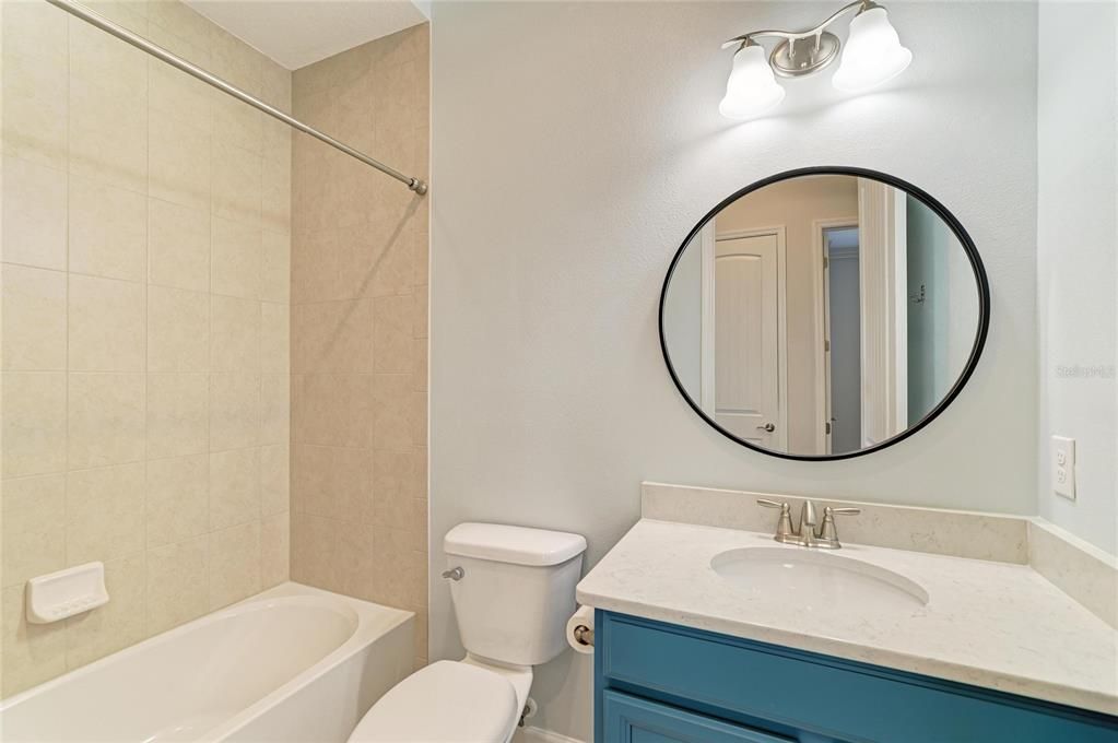 Activo con contrato: $699,000 (3 camas, 3 baños, 1994 Pies cuadrados)