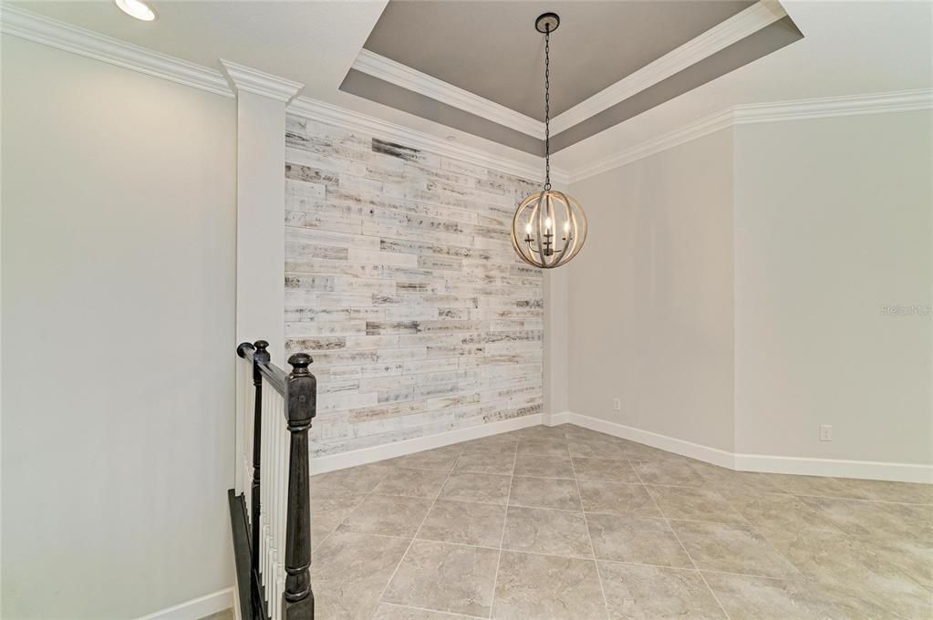 Activo con contrato: $699,000 (3 camas, 3 baños, 1994 Pies cuadrados)