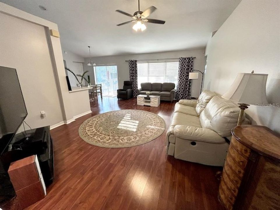 For Sale: $385,000 (4 beds, 2 baths, 2039 Square Feet)
