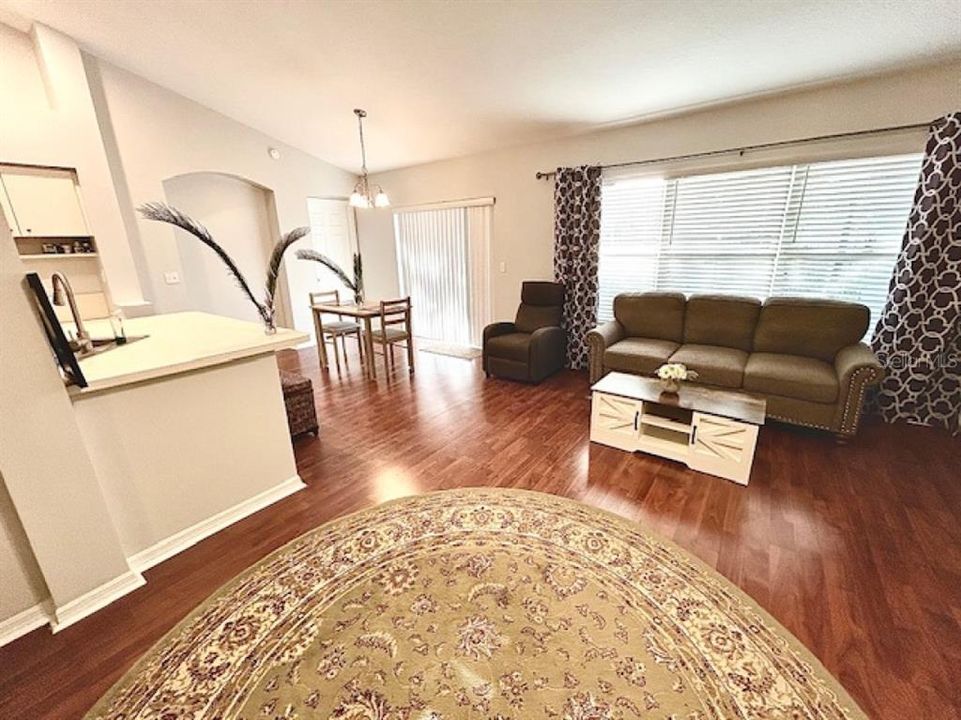For Sale: $385,000 (4 beds, 2 baths, 2039 Square Feet)