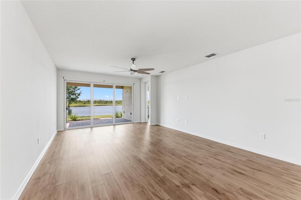 For Sale: $539,000 (3 beds, 2 baths, 1685 Square Feet)