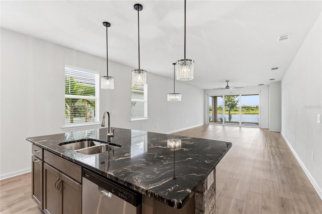 For Sale: $539,000 (3 beds, 2 baths, 1685 Square Feet)