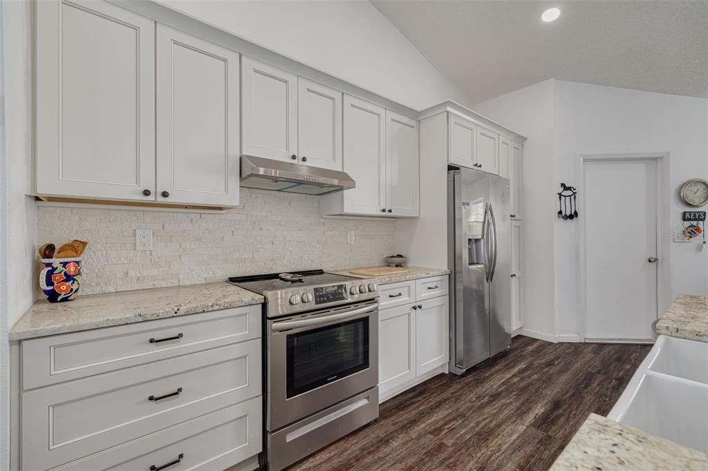 For Sale: $459,000 (3 beds, 2 baths, 1523 Square Feet)