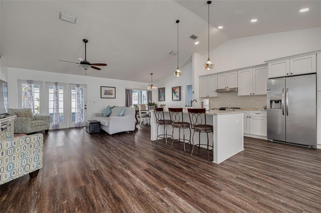 For Sale: $459,000 (3 beds, 2 baths, 1523 Square Feet)
