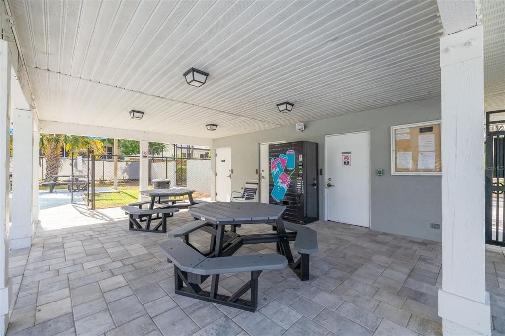 For Sale: $459,000 (3 beds, 2 baths, 1523 Square Feet)