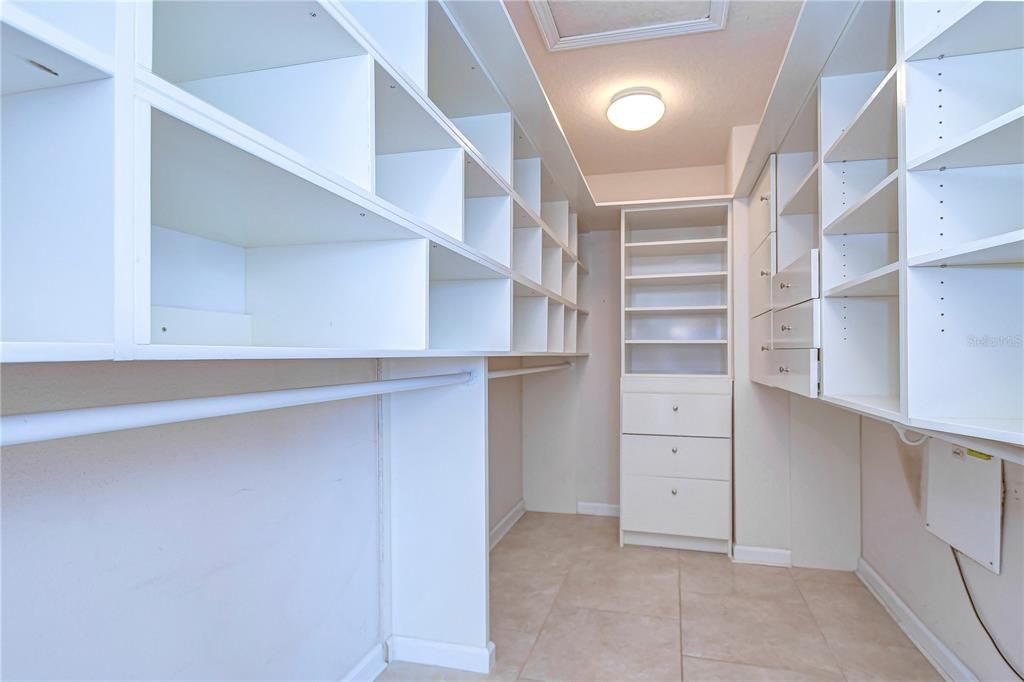 В аренду: $2,000 (3 спален, 2 ванн, 1796 Квадратных фут)