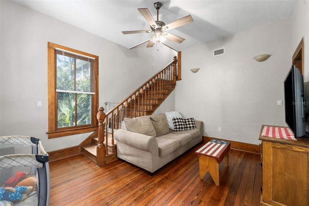 For Sale: $639,000 (4 beds, 2 baths, 2224 Square Feet)