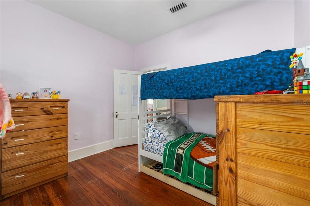 For Sale: $639,000 (4 beds, 2 baths, 2224 Square Feet)