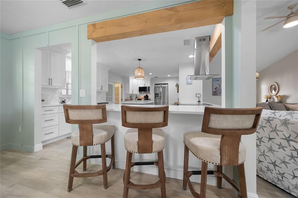 Active With Contract: $735,000 (4 beds, 2 baths, 2115 Square Feet)