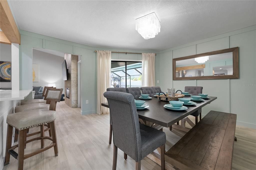 Active With Contract: $735,000 (4 beds, 2 baths, 2115 Square Feet)