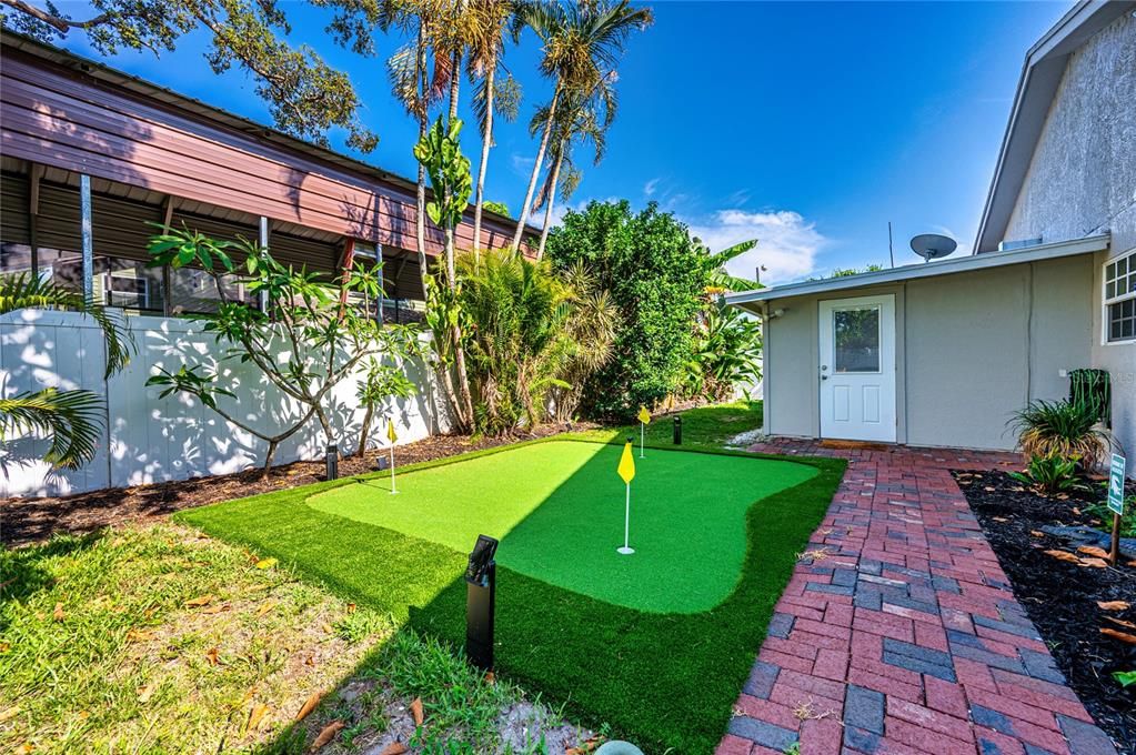 Active With Contract: $735,000 (4 beds, 2 baths, 2115 Square Feet)