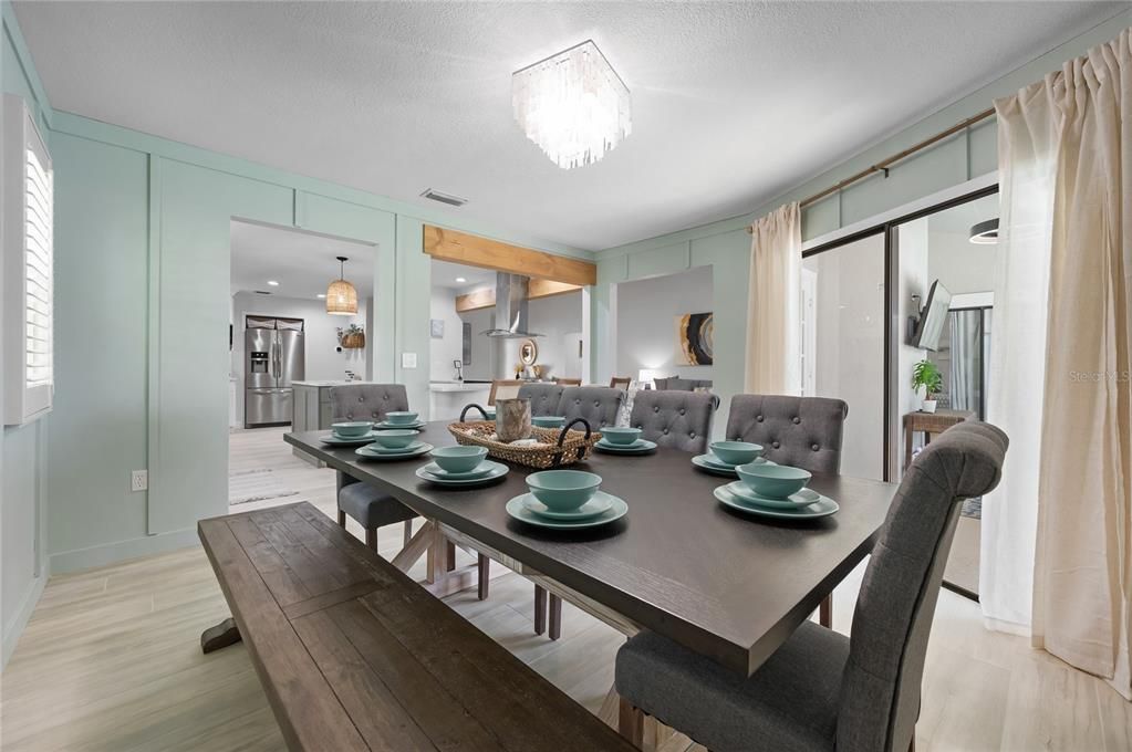 Active With Contract: $735,000 (4 beds, 2 baths, 2115 Square Feet)