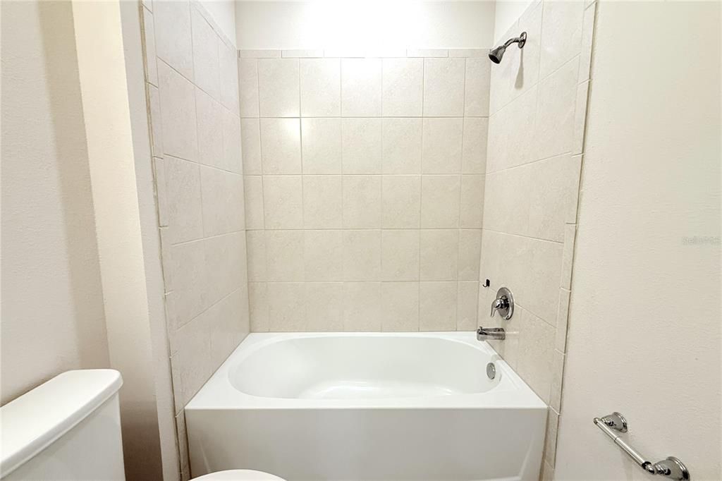 En Venta: $535,000 (5 camas, 3 baños, 2386 Pies cuadrados)
