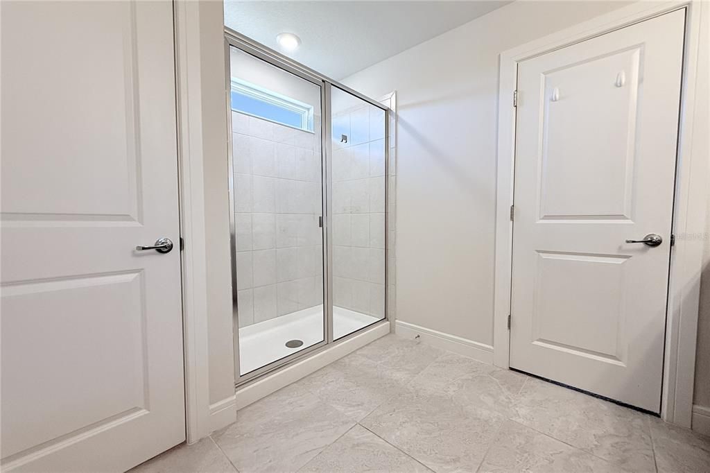 En Venta: $535,000 (5 camas, 3 baños, 2386 Pies cuadrados)