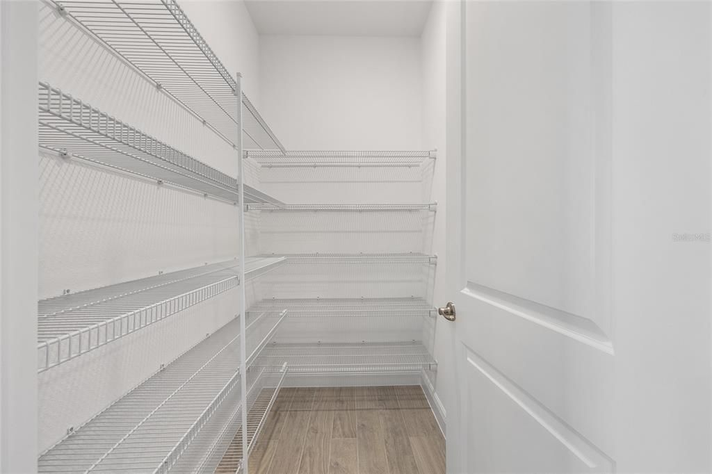 На продажу: $464,845 (2 спален, 2 ванн, 2019 Квадратных фут)