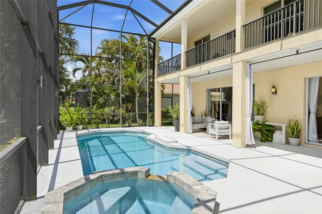 En Venta: $1,049,500 (5 camas, 3 baños, 3847 Pies cuadrados)