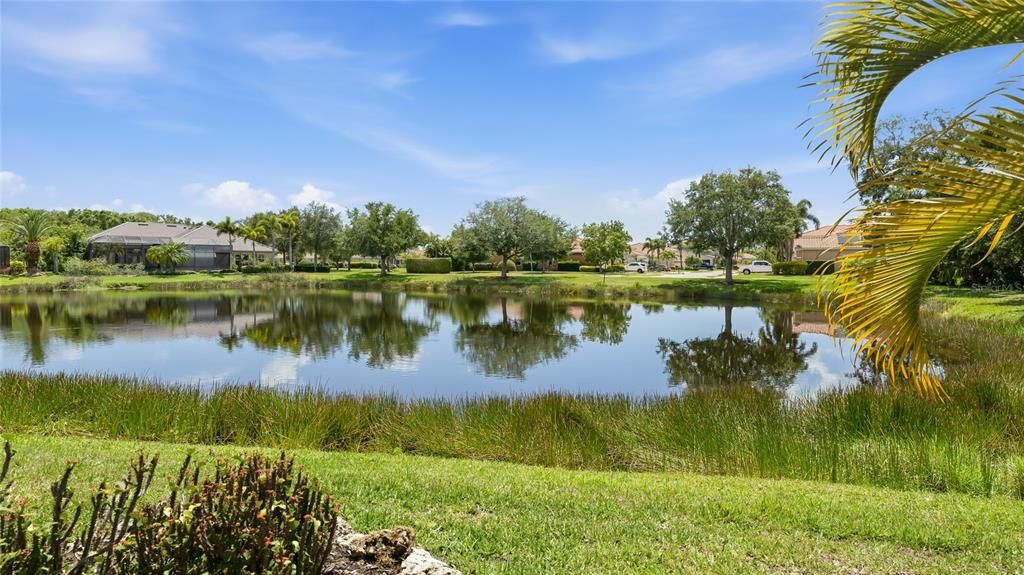 En Venta: $1,049,500 (5 camas, 3 baños, 3847 Pies cuadrados)
