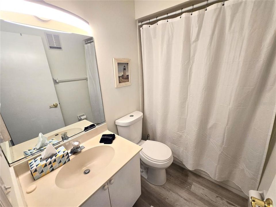 В аренду: $2,500 (2 спален, 2 ванн, 1096 Квадратных фут)