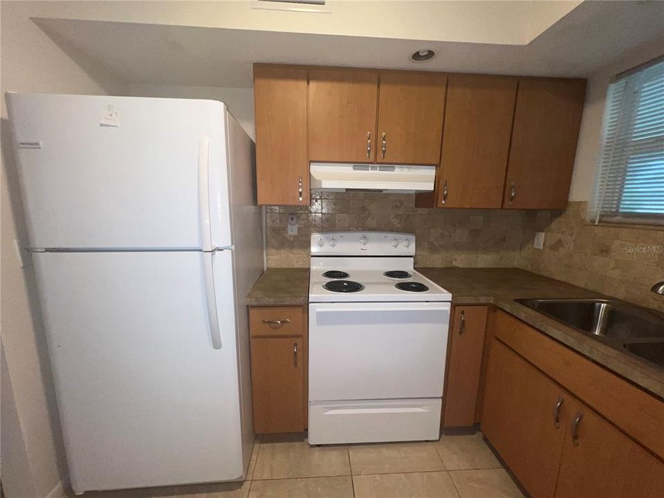 En Renta: $1,300 (2 camas, 2 baños, 884 Pies cuadrados)