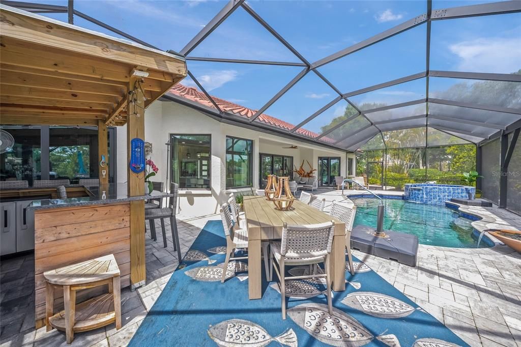 En Venta: $998,000 (3 camas, 2 baños, 2538 Pies cuadrados)