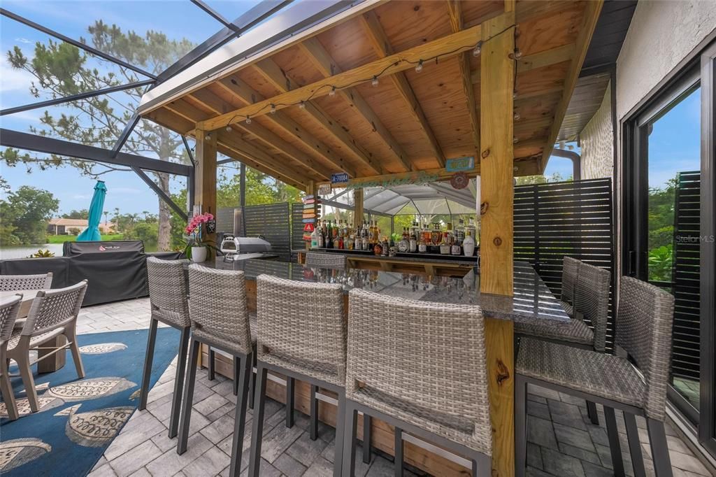 En Venta: $998,000 (3 camas, 2 baños, 2538 Pies cuadrados)