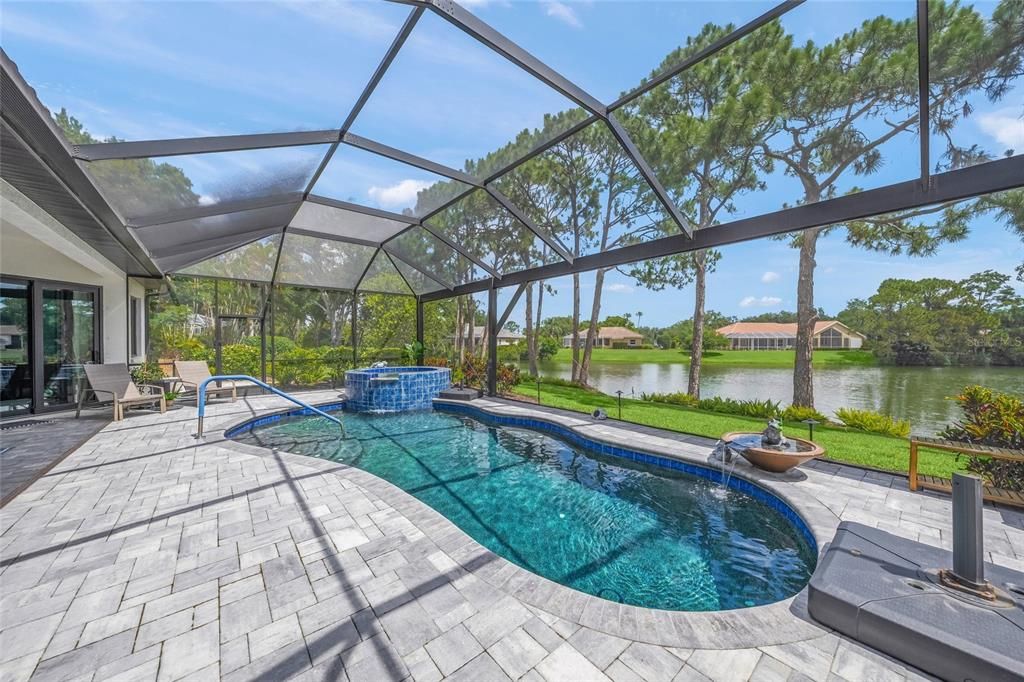 En Venta: $998,000 (3 camas, 2 baños, 2538 Pies cuadrados)