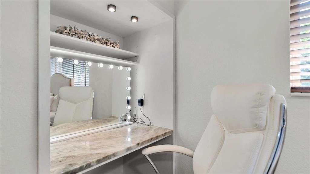 For Sale: $595,000 (3 beds, 2 baths, 1358 Square Feet)