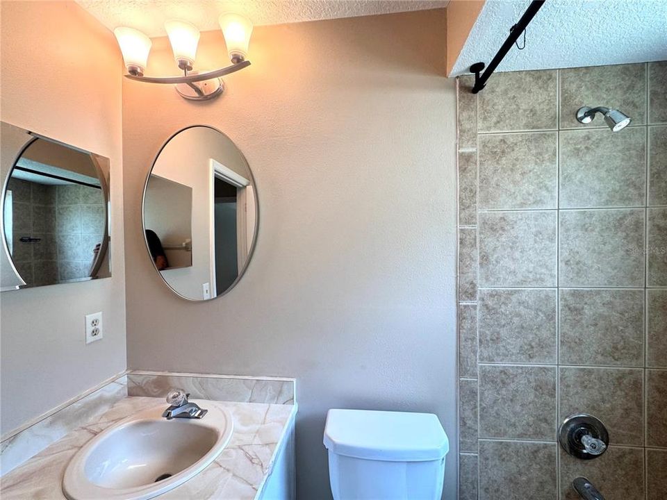 Active With Contract: $3,099 (3 beds, 2 baths, 1723 Square Feet)