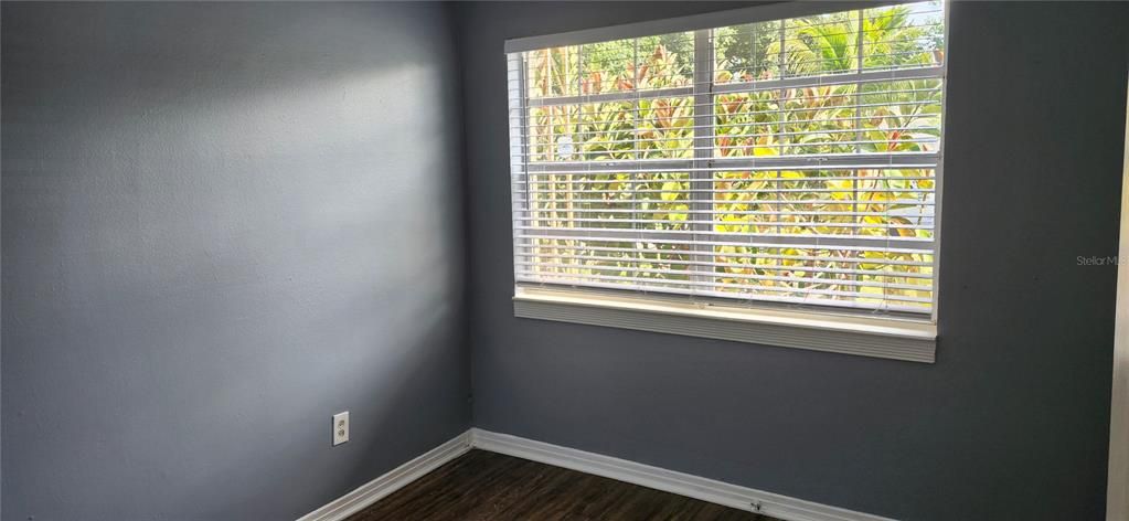 For Rent: $2,700 (3 beds, 2 baths, 1401 Square Feet)