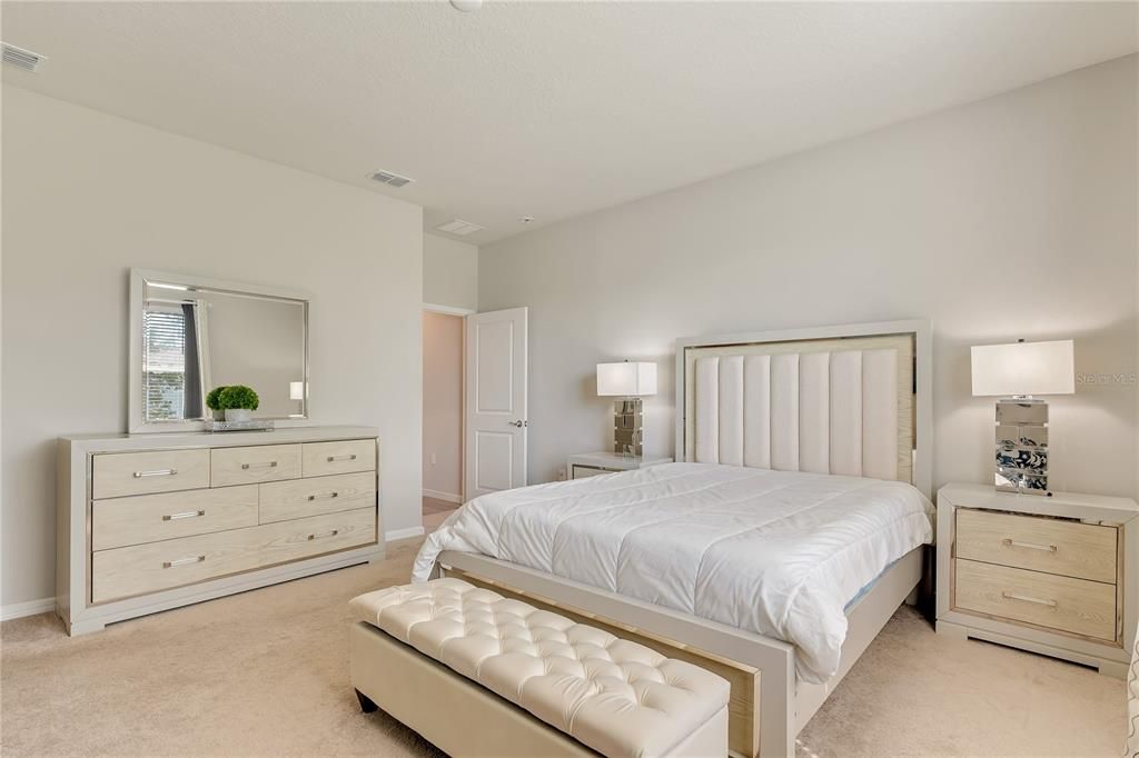 В аренду: $2,895 (4 спален, 3 ванн, 2761 Квадратных фут)