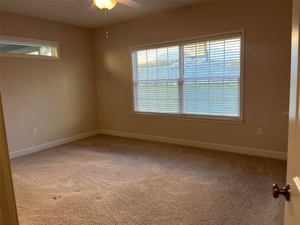 For Rent: $2,500 (3 beds, 2 baths, 1868 Square Feet)