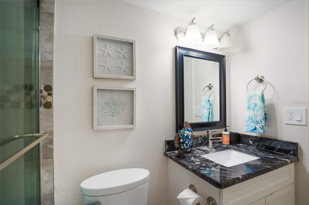 For Sale: $699,000 (2 beds, 2 baths, 1100 Square Feet)
