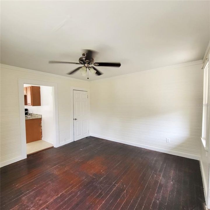 For Sale: $350,000 (0 beds, 0 baths, 1040 Square Feet)