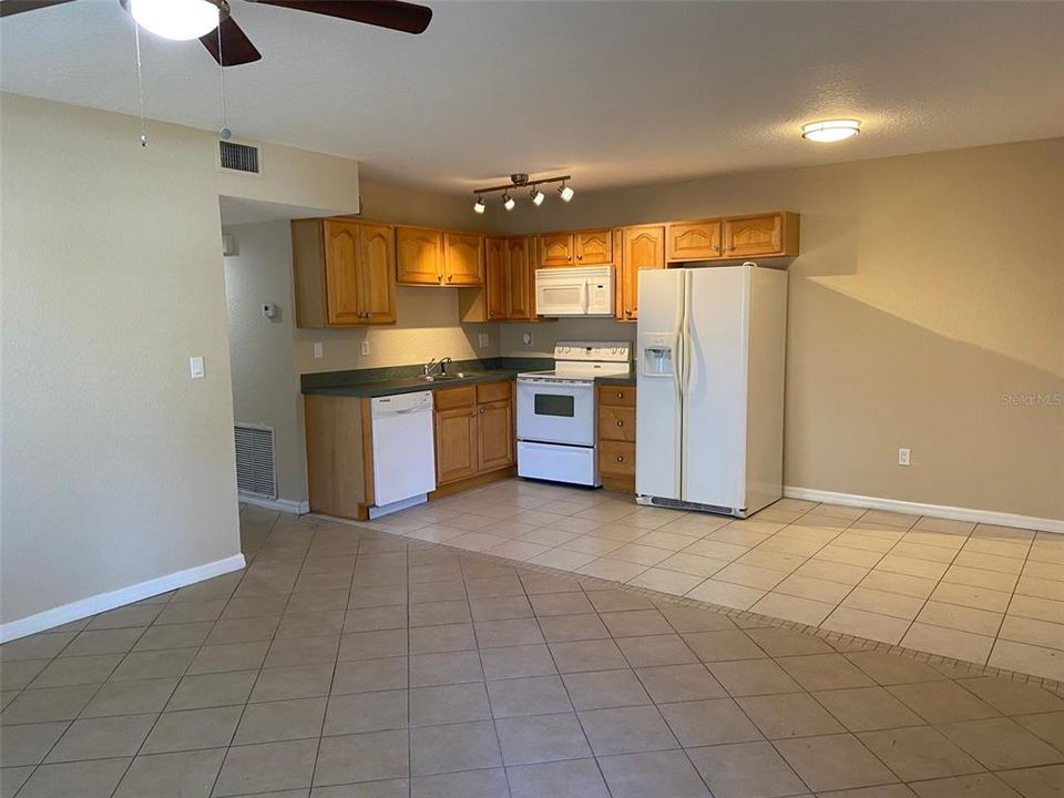 For Sale: $1,395,000 (7 beds, 0 baths, 3276 Square Feet)