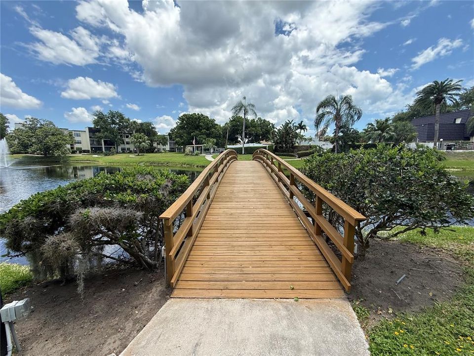 For Sale: $154,900 (1 beds, 1 baths, 660 Square Feet)