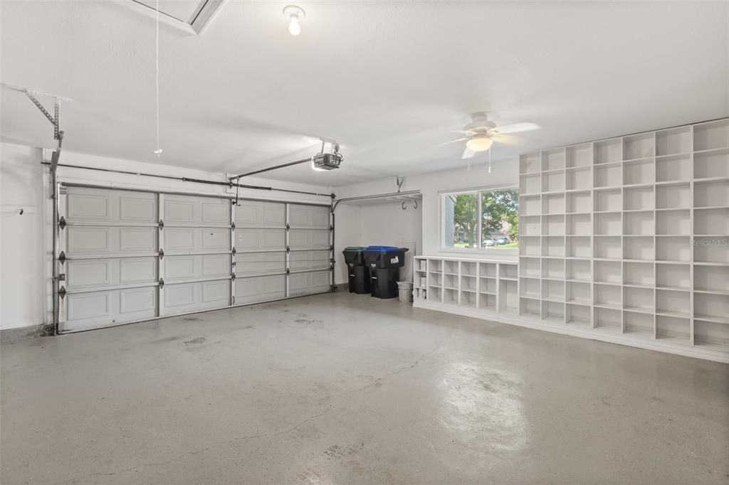 For Sale: $899,000 (4 beds, 2 baths, 2762 Square Feet)