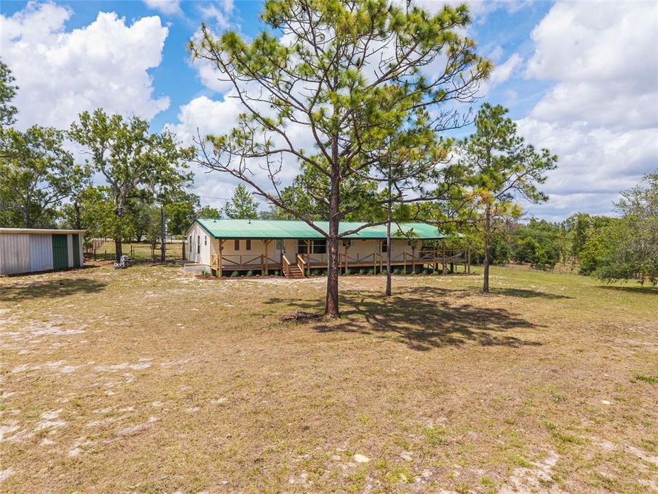 Active With Contract: $365,000 (3 beds, 2 baths, 1620 Square Feet)