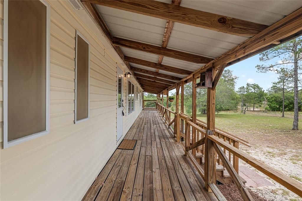 Active With Contract: $365,000 (3 beds, 2 baths, 1620 Square Feet)