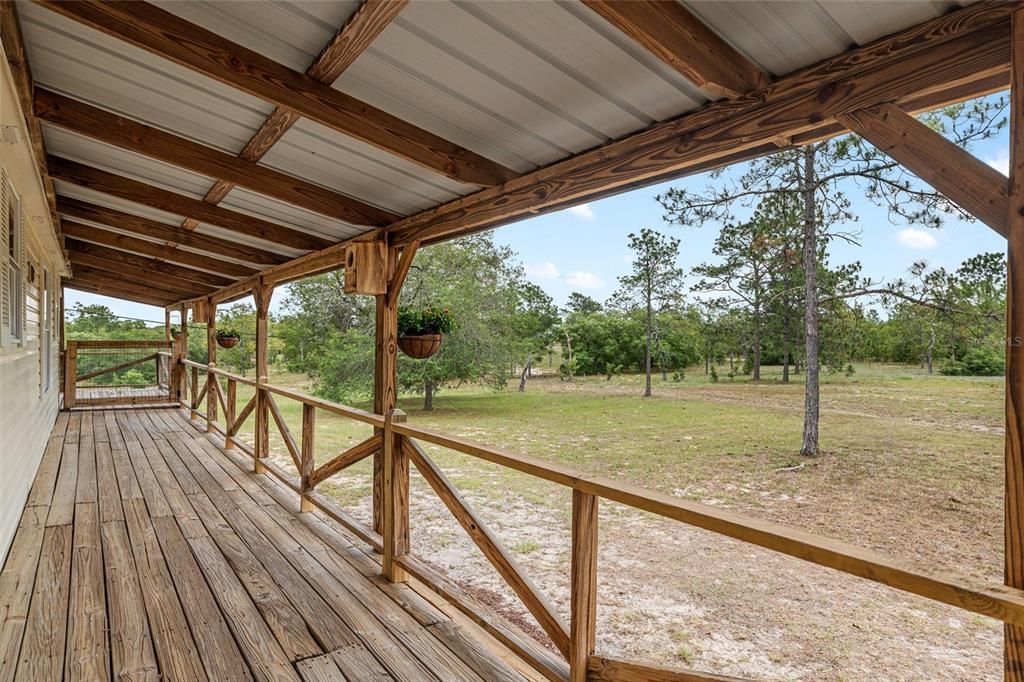 Active With Contract: $365,000 (3 beds, 2 baths, 1620 Square Feet)