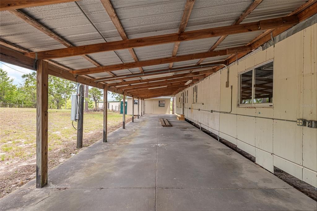 Active With Contract: $365,000 (3 beds, 2 baths, 1620 Square Feet)