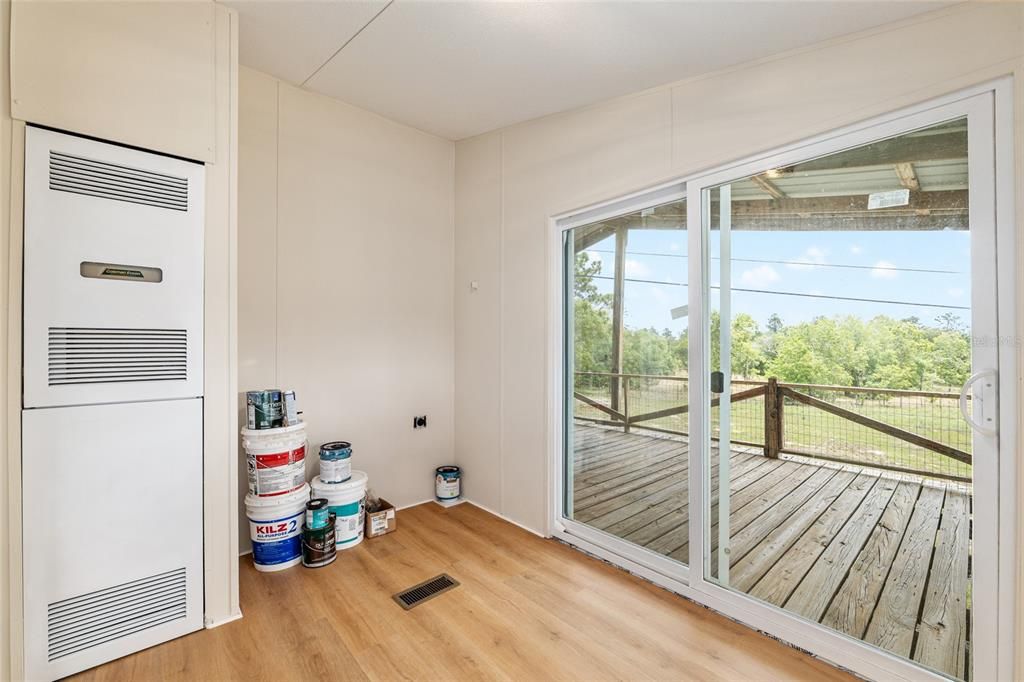 Active With Contract: $365,000 (3 beds, 2 baths, 1620 Square Feet)