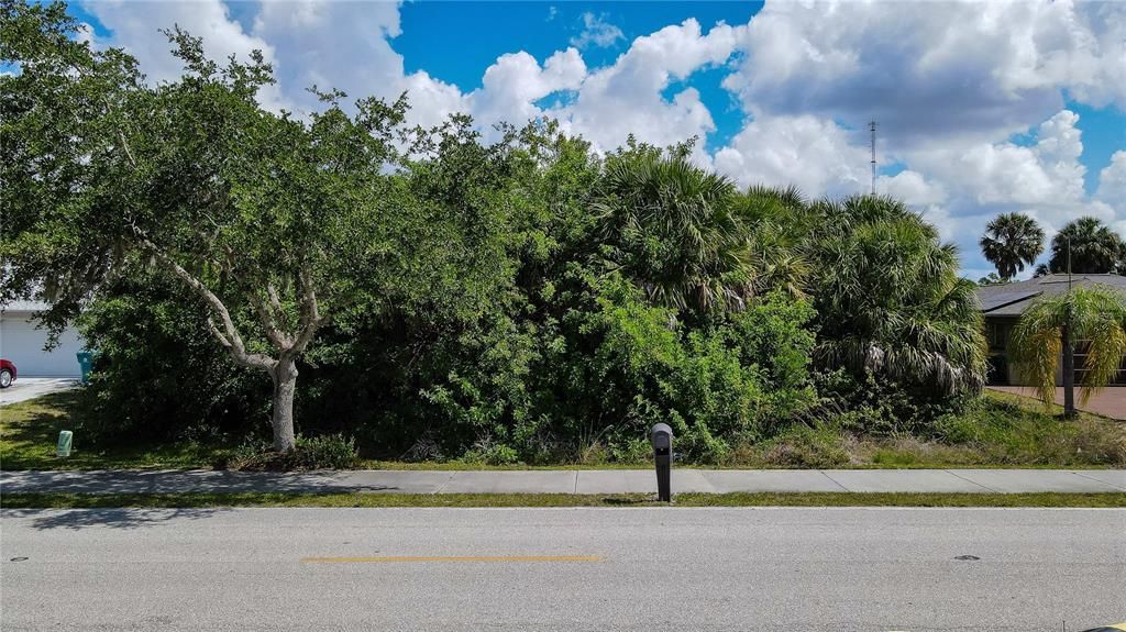 For Sale: $22,000 (0.23 acres)