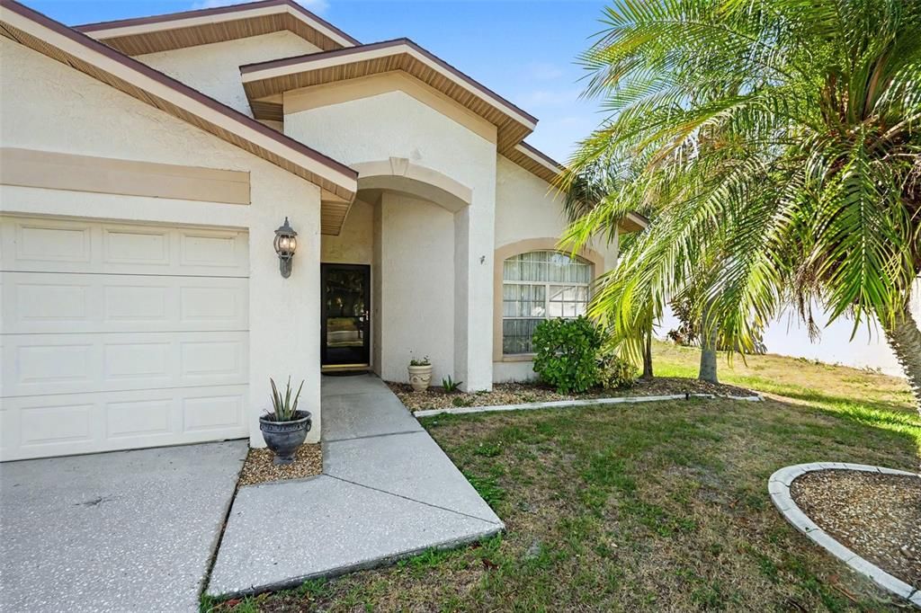 En Venta: $380,000 (3 camas, 2 baños, 1588 Pies cuadrados)