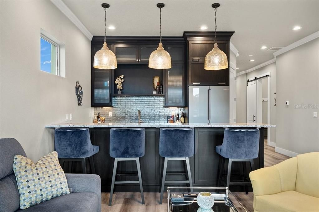 For Sale: $1,800,000 (4 beds, 4 baths, 4156 Square Feet)