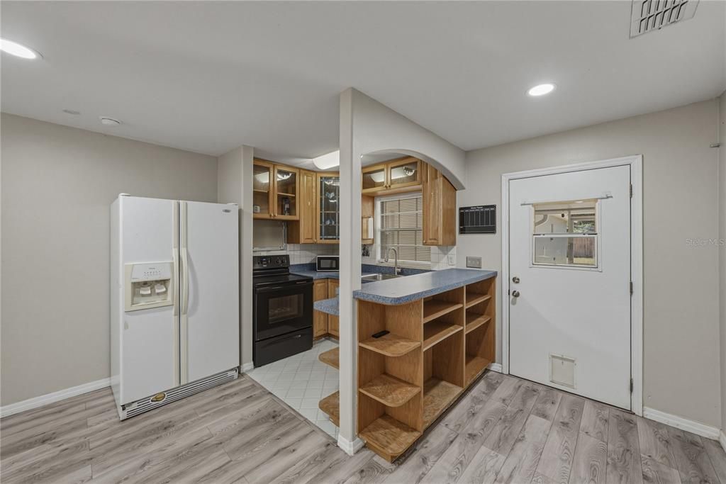 For Sale: $434,900 (4 beds, 3 baths, 2206 Square Feet)