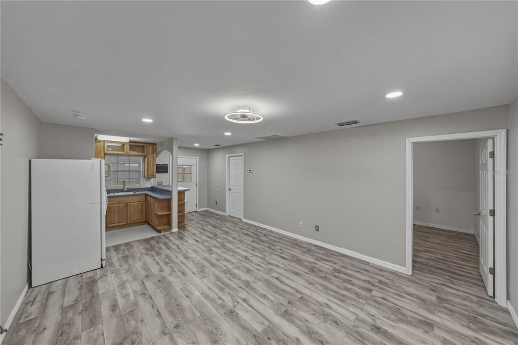 For Sale: $434,900 (4 beds, 3 baths, 2206 Square Feet)