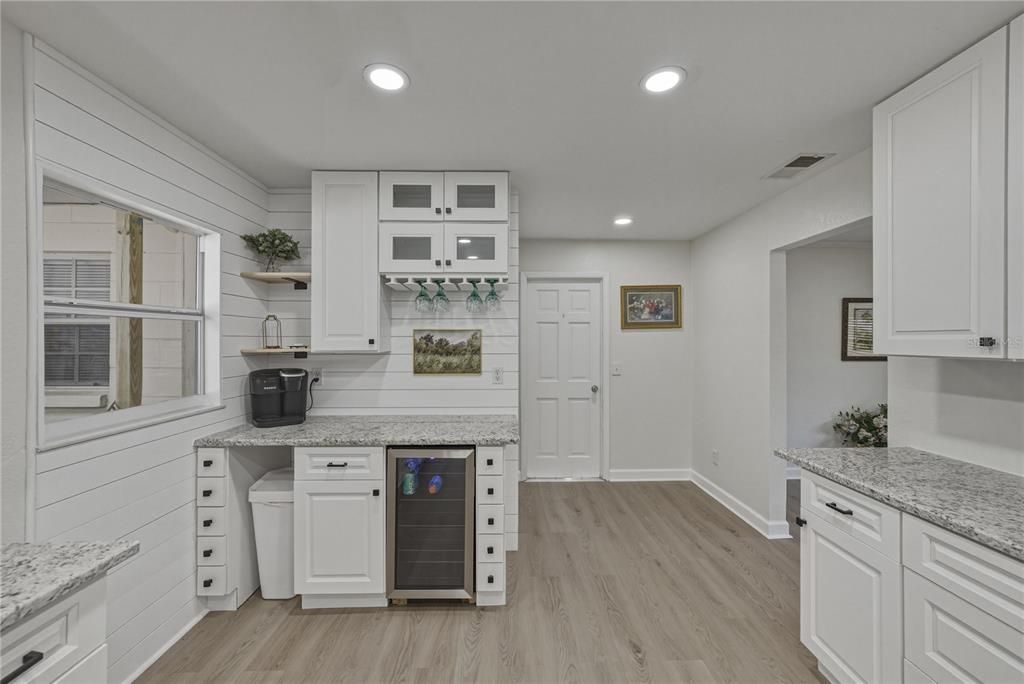For Sale: $434,900 (4 beds, 3 baths, 2206 Square Feet)